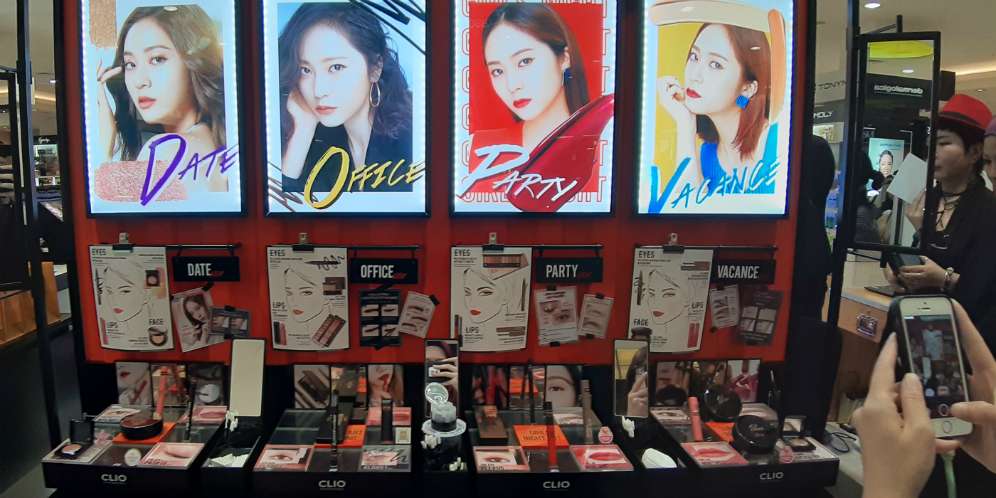 Ingin Bereksperimen dengan Makeup