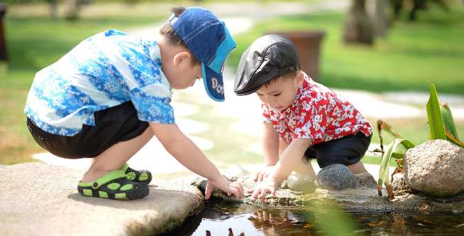 Ajarkan Anak tentang Konsep Memberi dan Berbagi