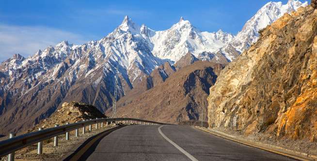 Friendship Highway, Jalurnya Para Pendaki