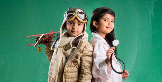 Cara Ajarkan Anak tentang Keuangan dengan Memahami Pekerjaan dan Penghasilan