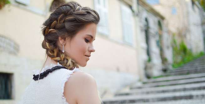 Cara Mengikat Rambut Loose Braid