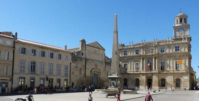 Arles