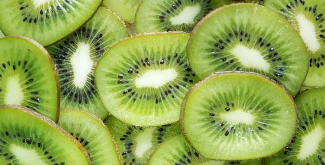 2. Buah kiwi