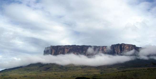 Gunung Roraima
