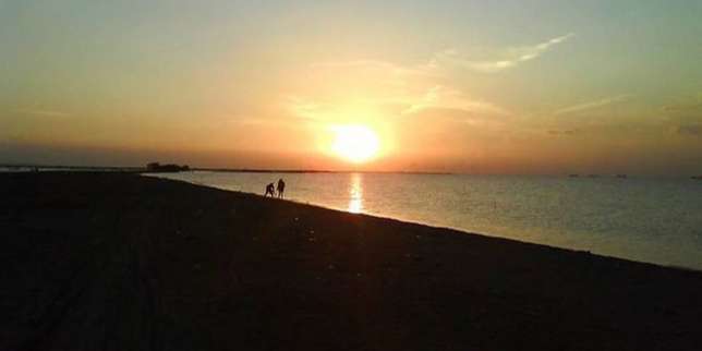 Pantai Maron