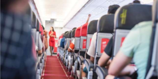 Mencantumkan Tiket Pesawat dan Hotel