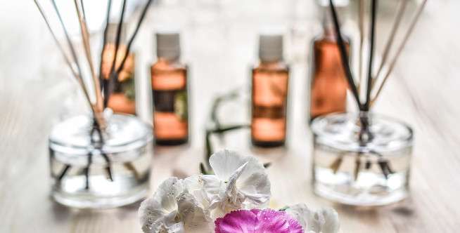 Cara Agar Cepat Hamil dengan Minyak Alami dari Resin Aromatik
