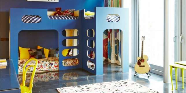 Kasur Tingkat dengan Interior Playground
