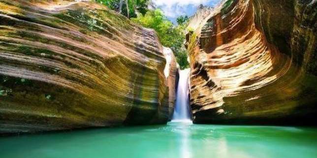 Air Terjun Luweng Sampang