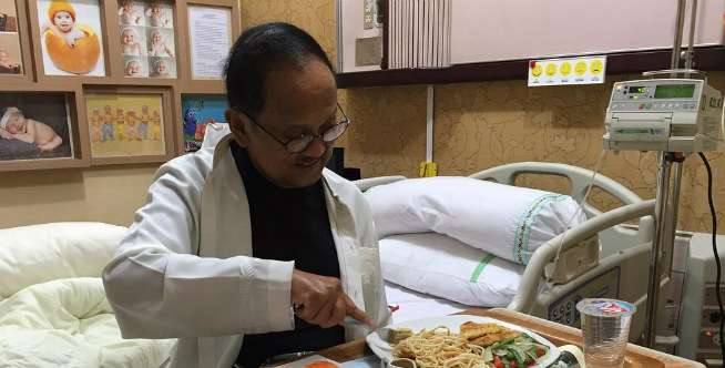 Buku cinta pertama