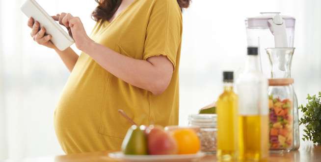 Cara Mengatasi Mual saat Hamil dengan Makanan Bernutrisi