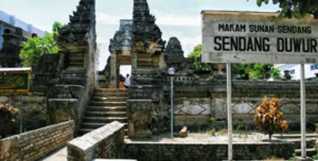 Makam Sunan Sendang Duwur
