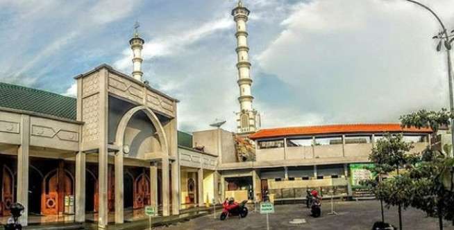 Masjid Agung Lamongan