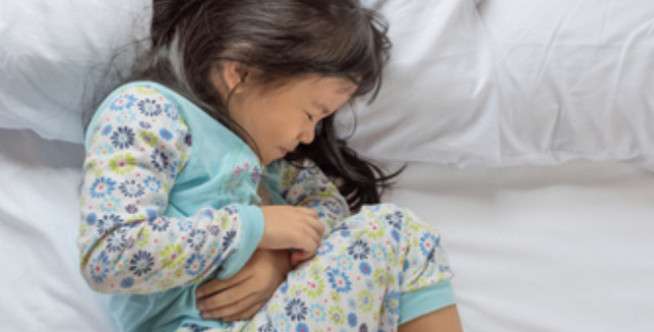 Cara Mengatasi Keracunan Makanan pada Anak: Tanda-tanda Keracunan