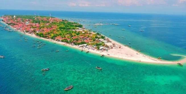 Pantai Mempesona