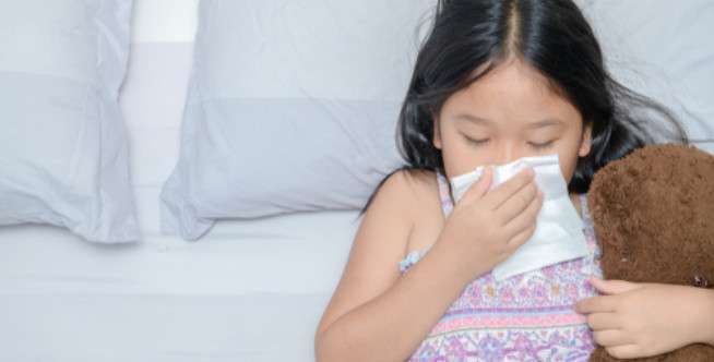 Penyebab Mual pada Anak karena Keracunan