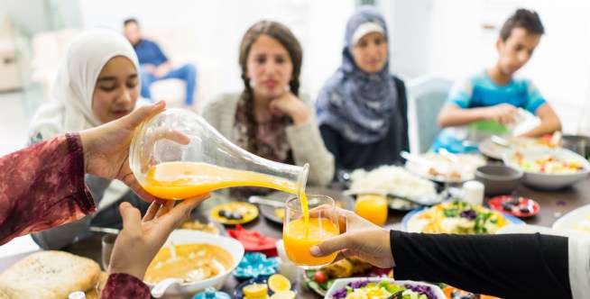 Makan Bersama Keluarga