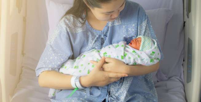 Manfaat Tea Tree Oil untuk Menjaga Kesehatan Bayi