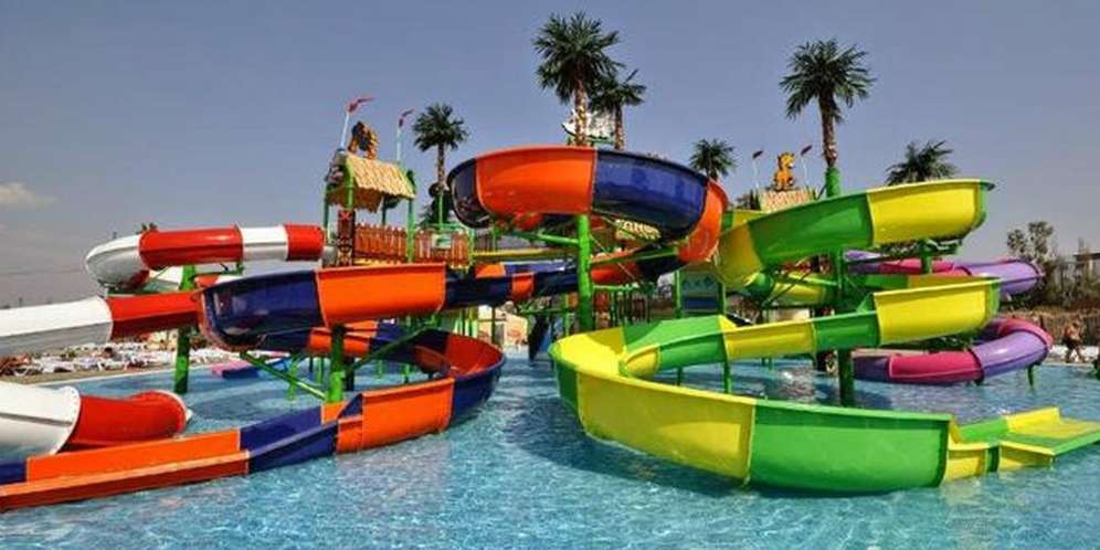 Waterpark Taman Wisata Matahari dan Curug Cilember