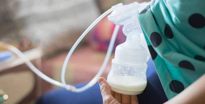Ada bayi menangis, payudara akan mengeluarkan air susu