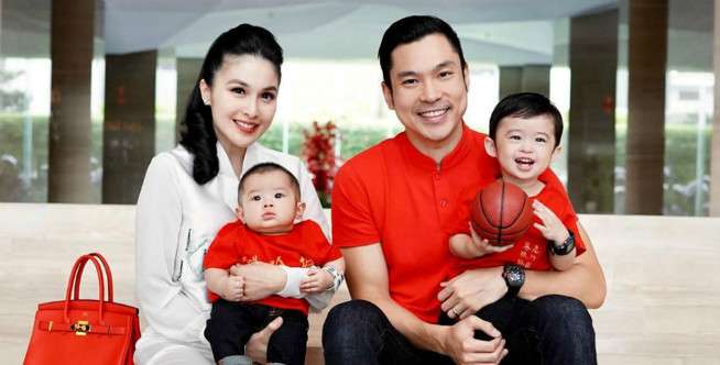 Anak Sandra Dewi Sudah Punya Tabungan Sejak Bayi