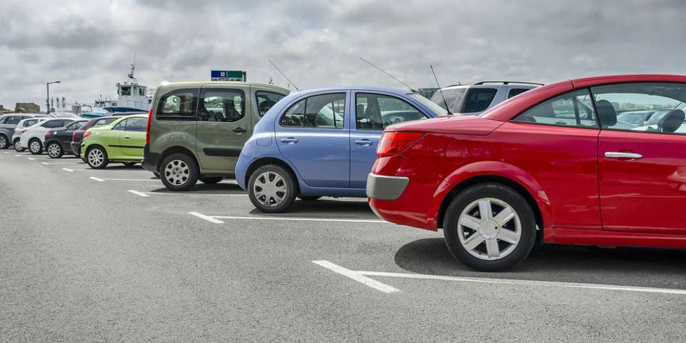 Cari Parkiran yang Aman