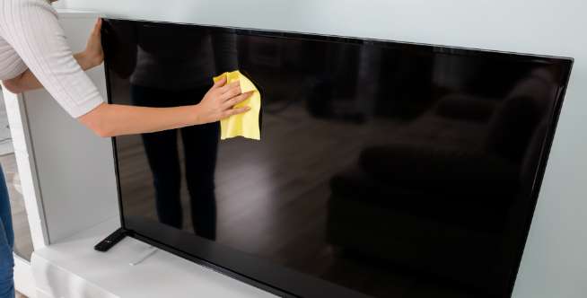 Televisi Bersih dan Awet, Lakukan Pembersihan Rutin