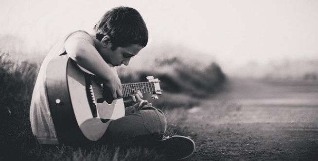 2. Gitar