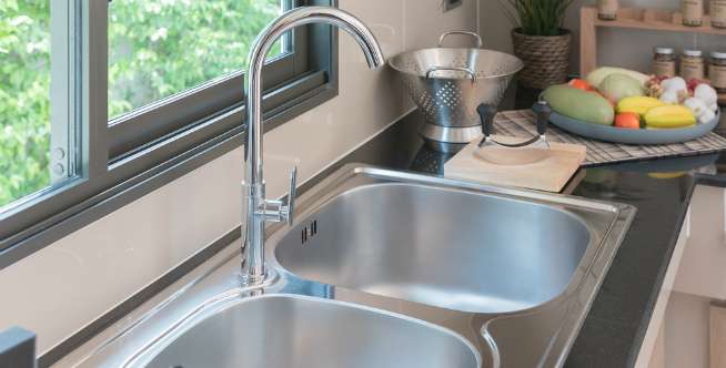 Sulap Dapur Tampak Baru dengan Anggaran Terbatas