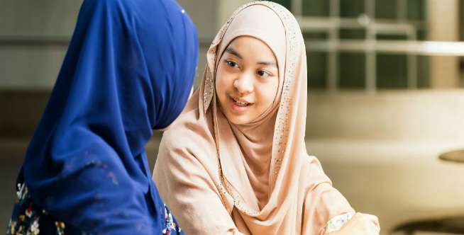 Cara 'Manis' Membangun Kedekatan dengan Anak Remaja