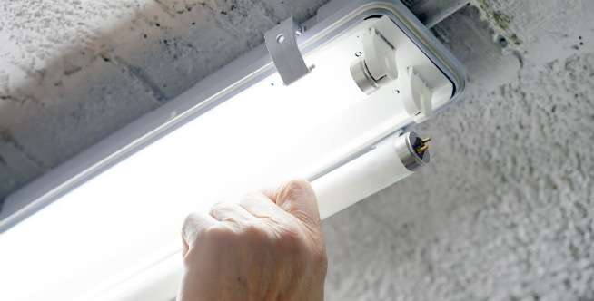 Lampu Fluorescent