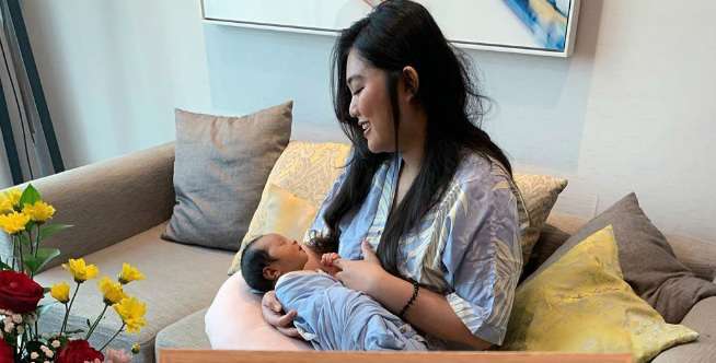 Persalinan Penuh Haru Saat Pandemi