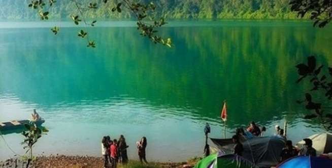 Danau Gunung Tujuh