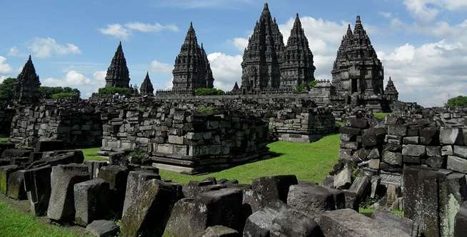 Jumlah Pengunjung Hanya 25 Persen