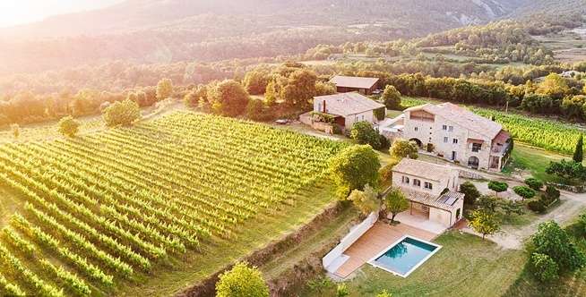 Artah Retreats, Spanyol