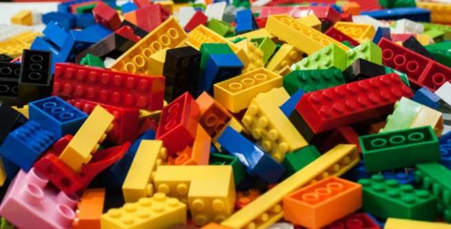 Inspirasi Seru Dekorasi Rumah dari Lego