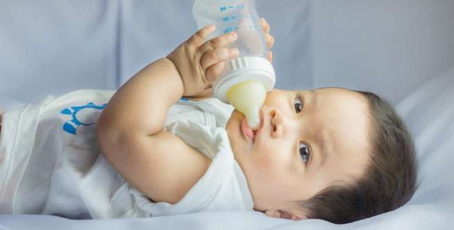 Cara Memilih Gendongan Bayi yang Aman untuk Anak