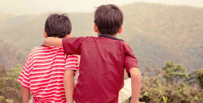 Hubungan Kakak Adik Punya Ikatan Kuat, Orangtua Penting Lakukan Ini