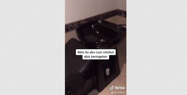 10. Salon
