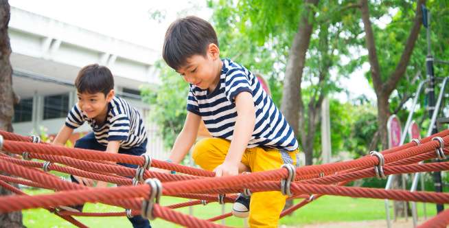 Hubungan Kakak Adik Punya Ikatan Kuat, Orangtua Penting Lakukan Ini