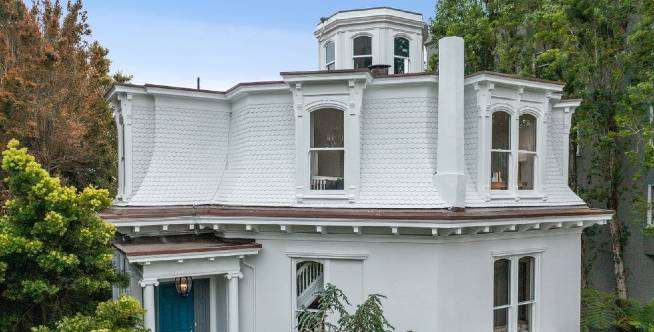 Rumah Segi 8 Klasik Dijual Rp123 Miliar, Intip Interiornya