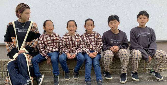 Intip Serunya Kakak Adik Kembar Dua dan Kembar 3 di Jepang
