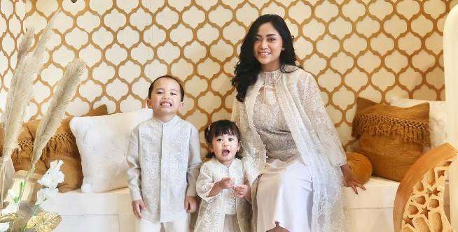 Putri Balita Rachel Vennya Sudah Tenteng Tas Gucci, Berapa Harganya?