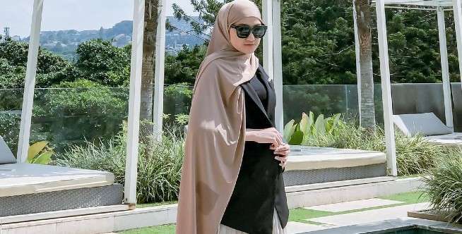 Vest blazer jadi kunci