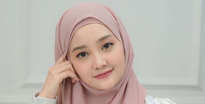 Kibas Hijab hingga Setengah Kering