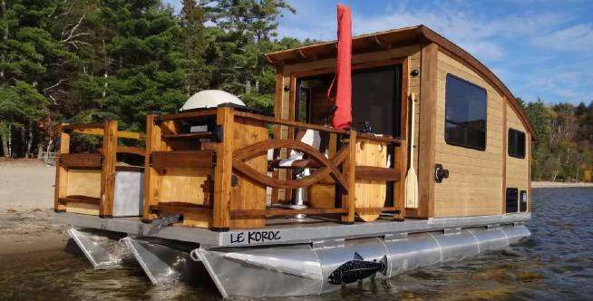 Serunya Rumah Perahu Mini, Bisa untuk Jalan-jalan