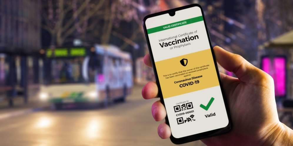 Batas waktu vaksin untuk traveler
