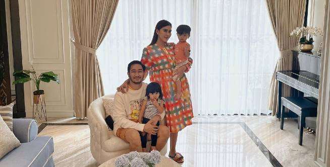 Megahnya Rumah Baru Syahnaz dan Jeje, Intip Yuk!
