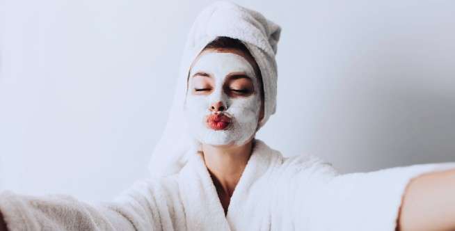 Cara Membuat Masker Alami Strober