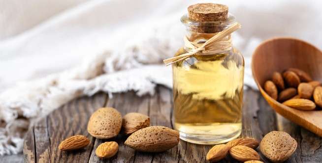 Apa manfaat minyak almond?